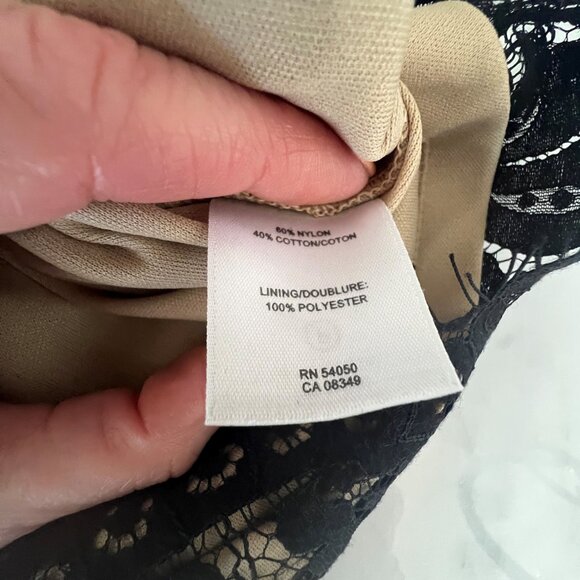 Robert Rodriguez Black Lace Skirt - Size 6 - Picture 5 of 6